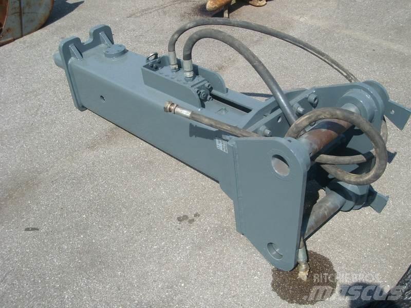 Terex TXH 4400 Hydraulické baranidlá na zatĺkanie pilotov