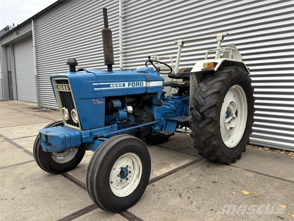 Ford 4600 Traktory