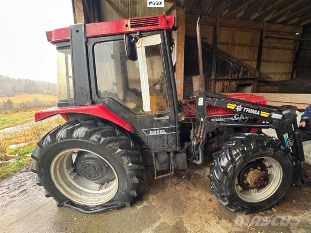 Case IH 885XL Traktory