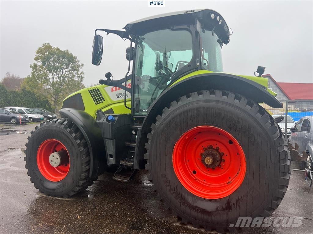CLAAS Axion 830 Traktory
