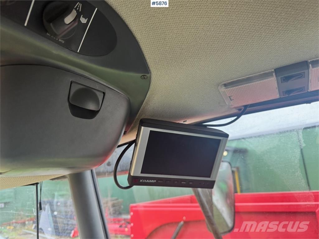 CLAAS Lexion 530 Kombinované zberacie stroje