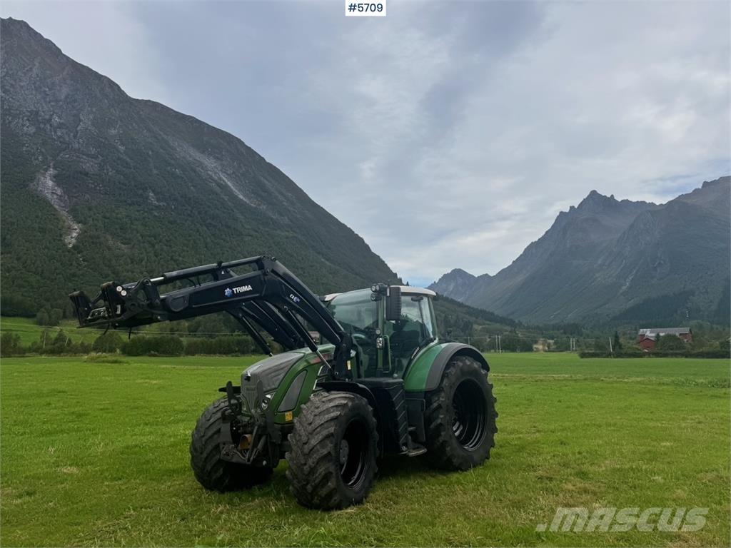 Fendt 724 Vario Traktory