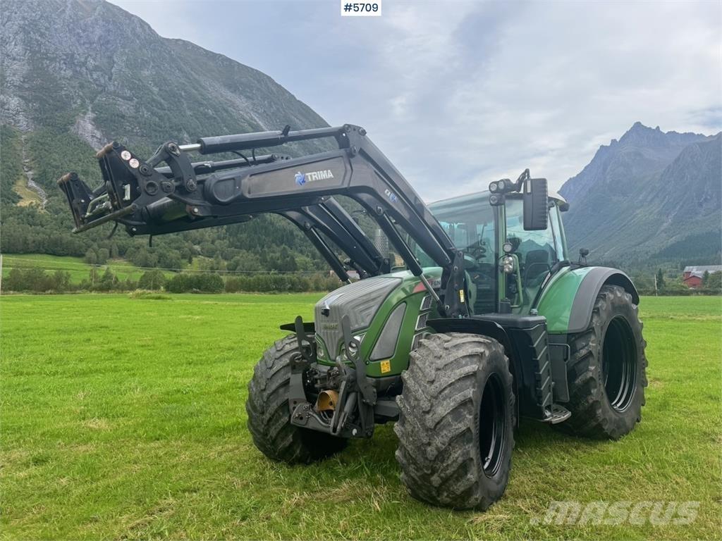 Fendt 724 Vario Traktory
