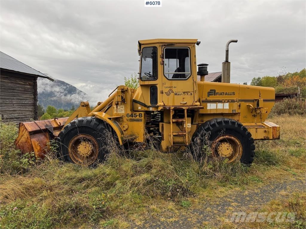 Fiat Allis 645-B Kolesové nakladače