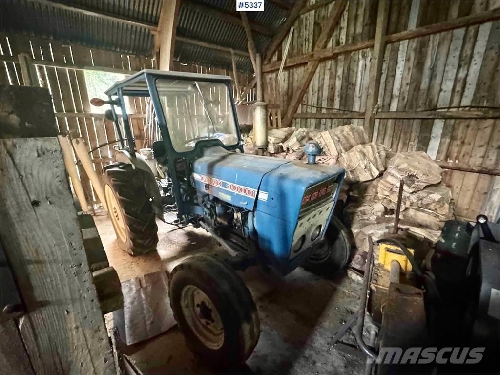 Ford 3000 Traktory