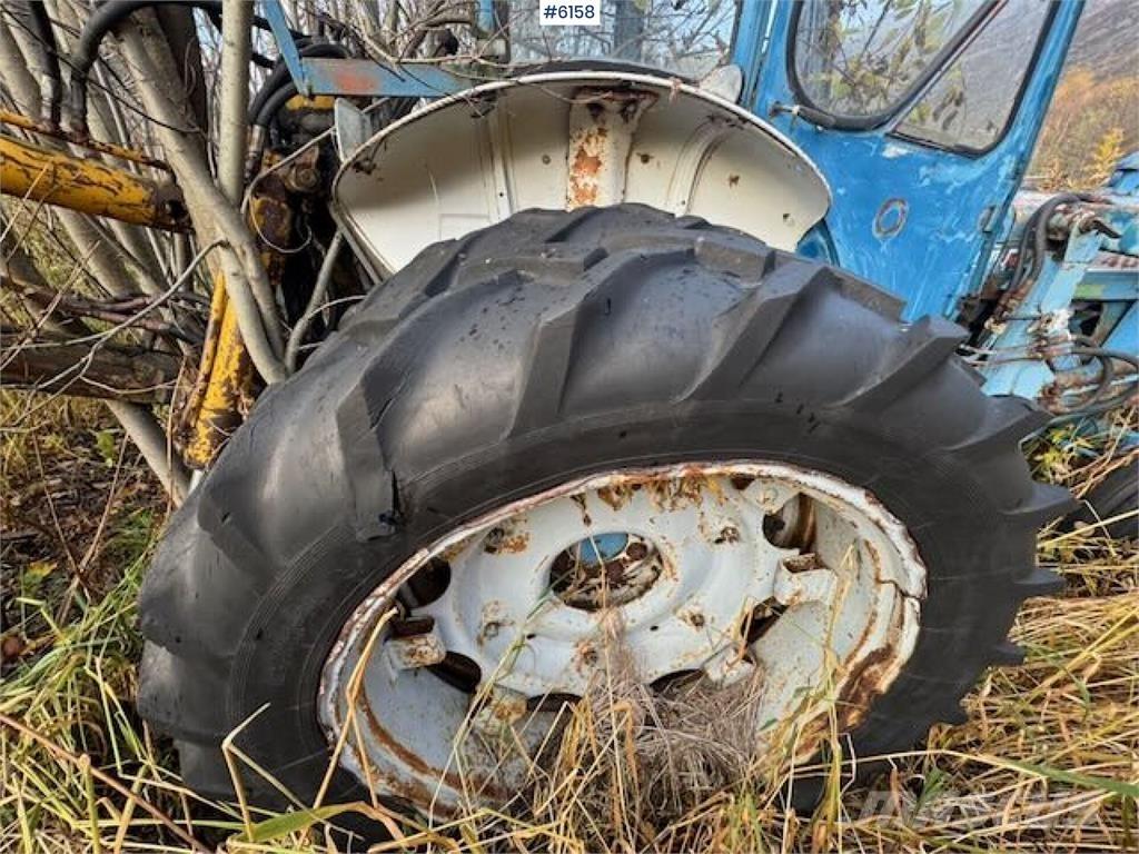 Ford 4000 Traktory