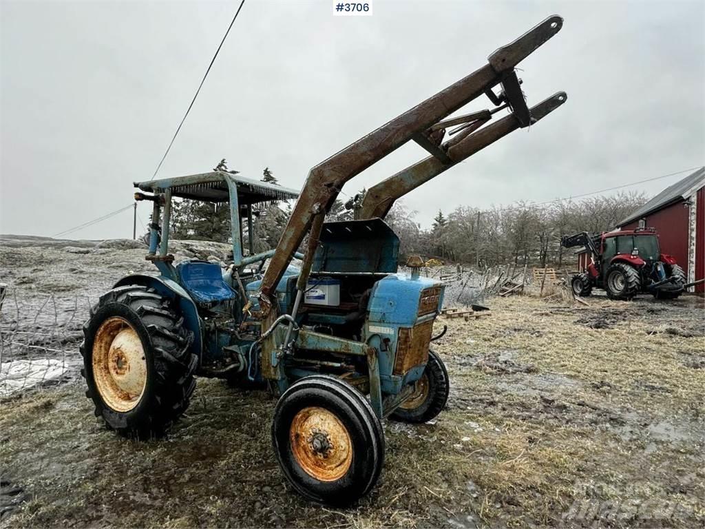 Ford Dexta 2000 Traktory
