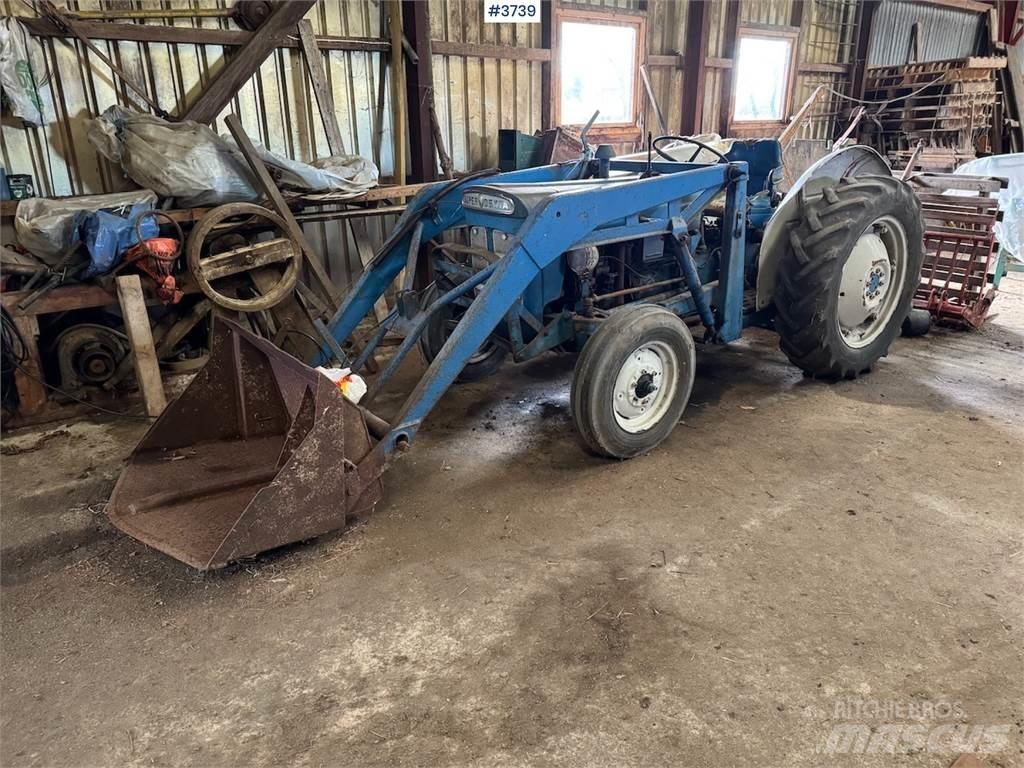 Ford Super Dexta Traktory