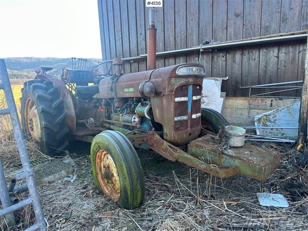 Ford Super Dexta Traktory