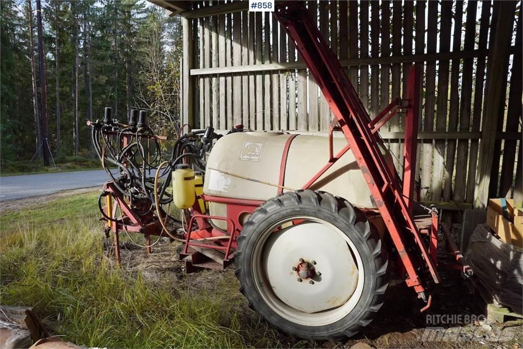 Hardi 1500L Mechanické sejačky