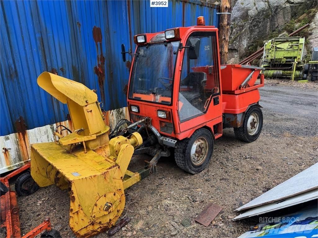 Holder 240 Traktory