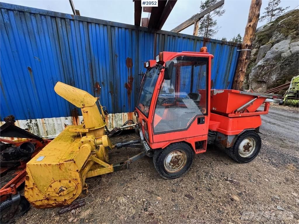 Holder 240 Traktory