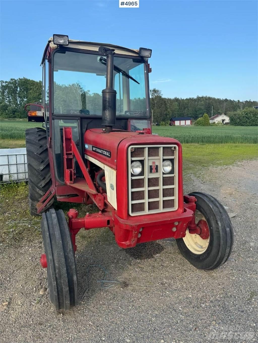 International 454 Traktory