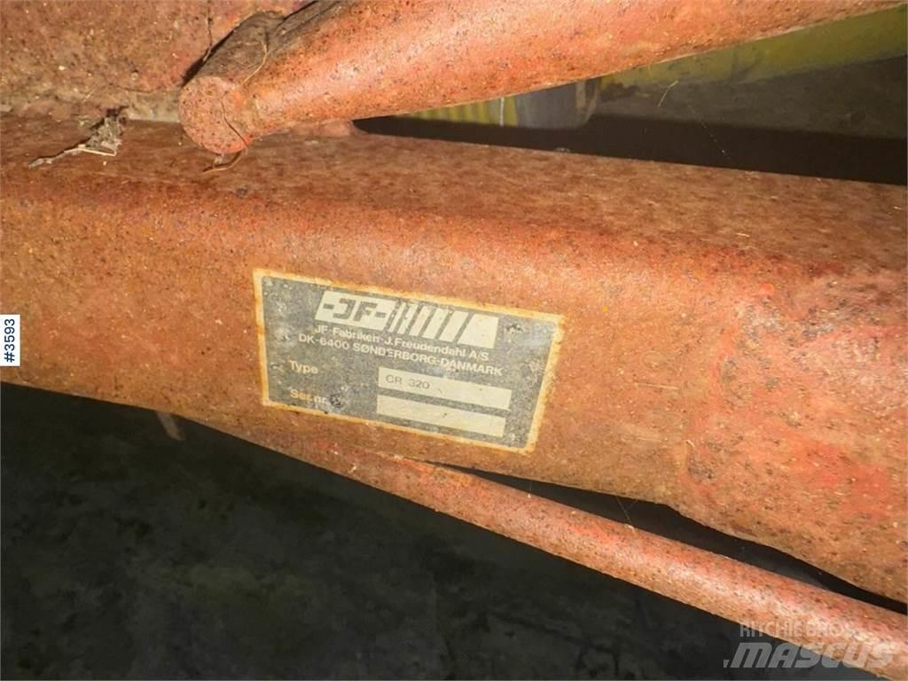 JF CR 320 Ďalšie vyorávače, príslušenstvo