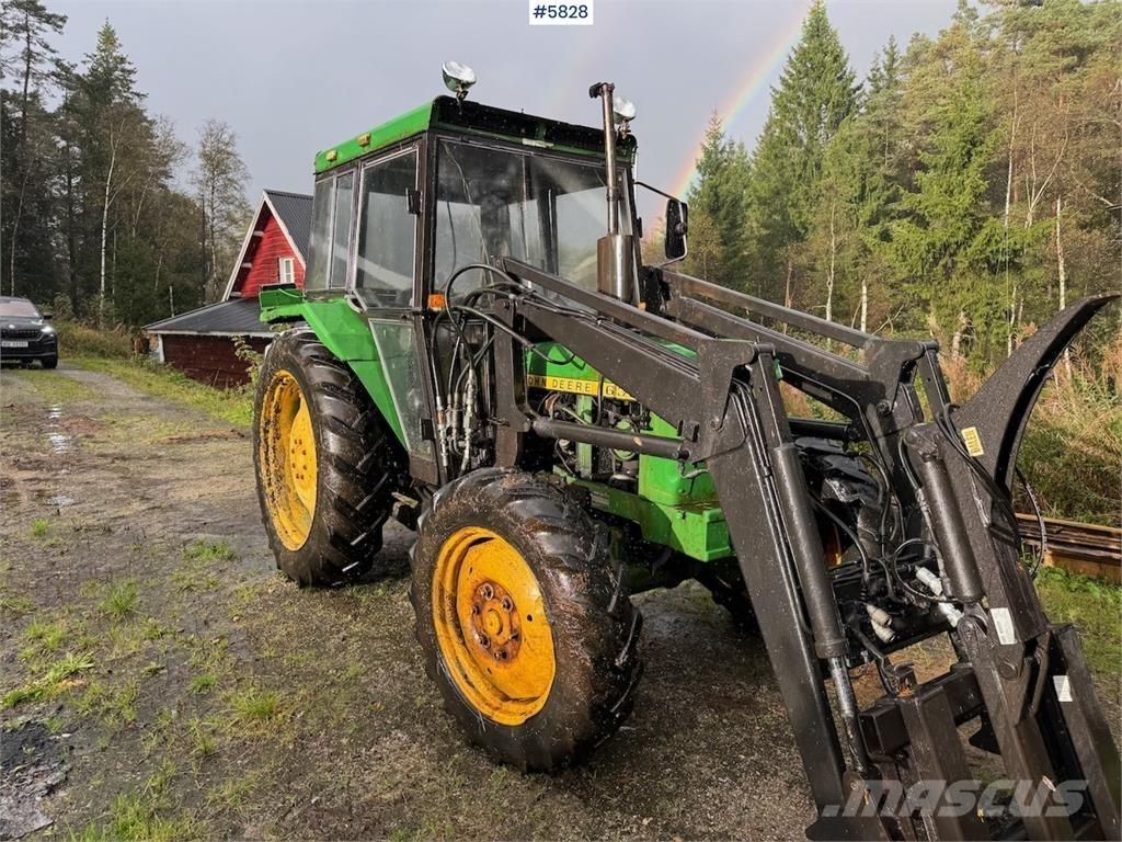 John Deere 1630 Traktory