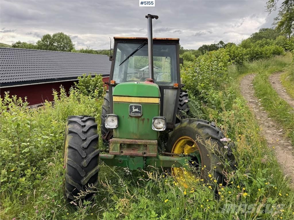 John Deere 2040 Traktory