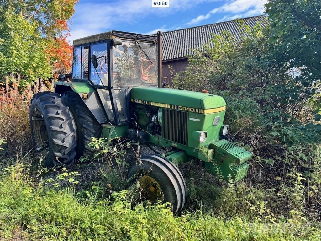 John Deere 3040 Traktory