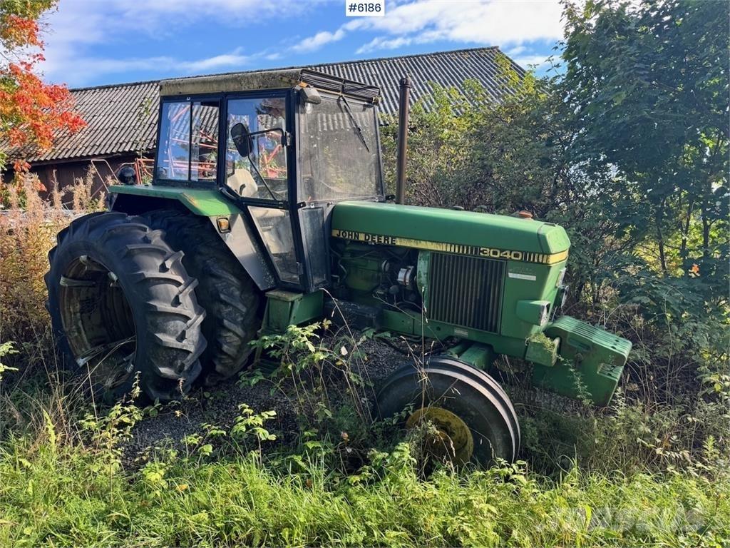 John Deere 3040 Traktory