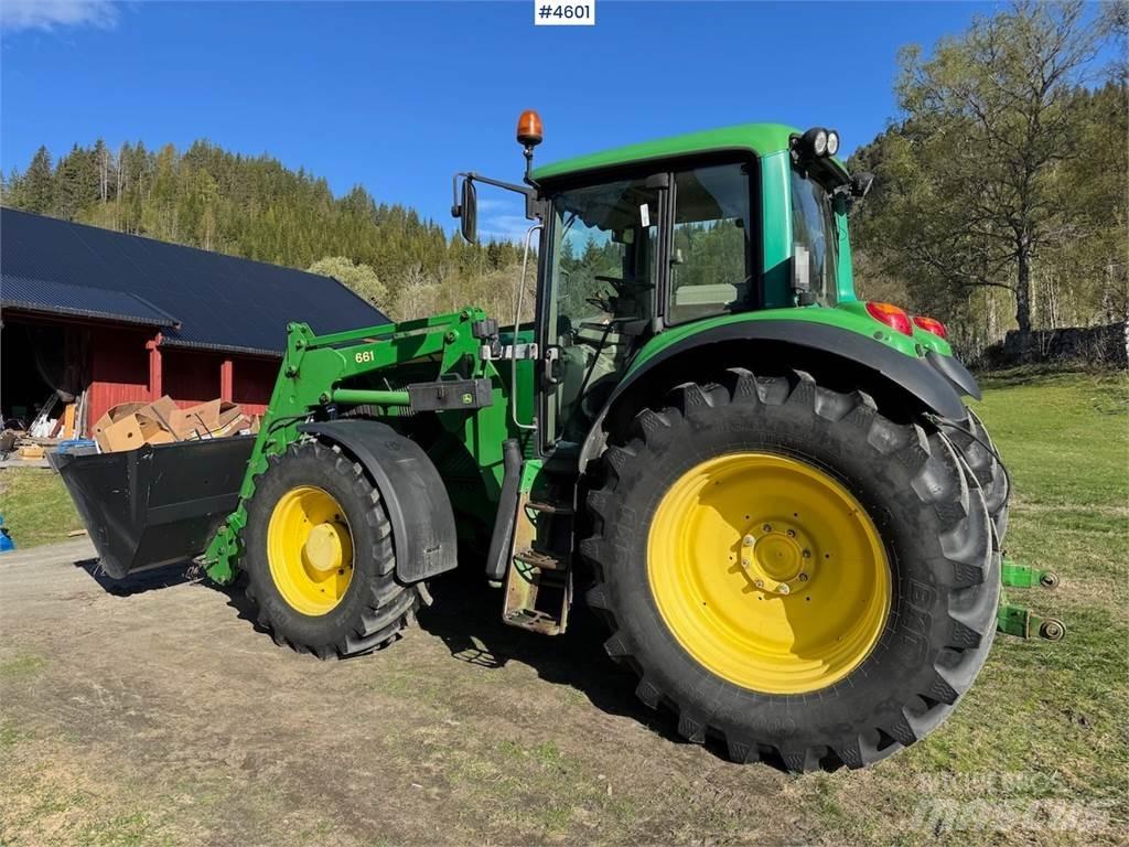 John Deere 6620 Traktory