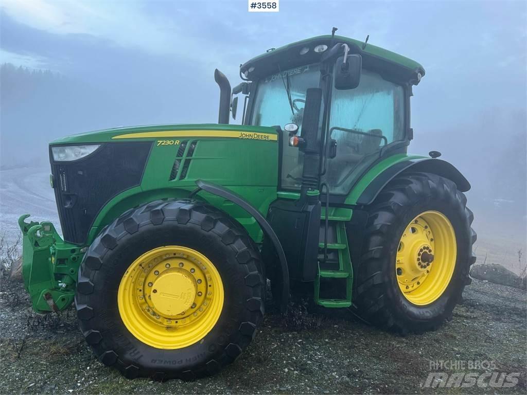 John Deere 7230R Traktory