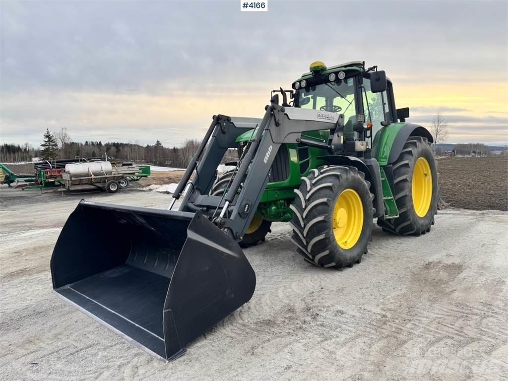 John Deere 7430 Traktory