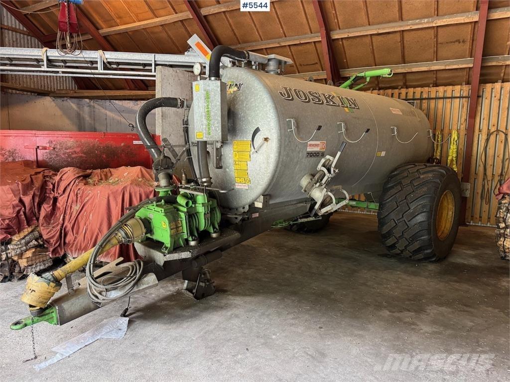 Joskin 7000 S Mechanické sejačky