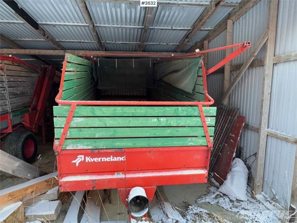 Kverneland UN7000 Samozberacie vozy