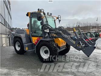 LM Trac 587 Viacúčelové nakladače