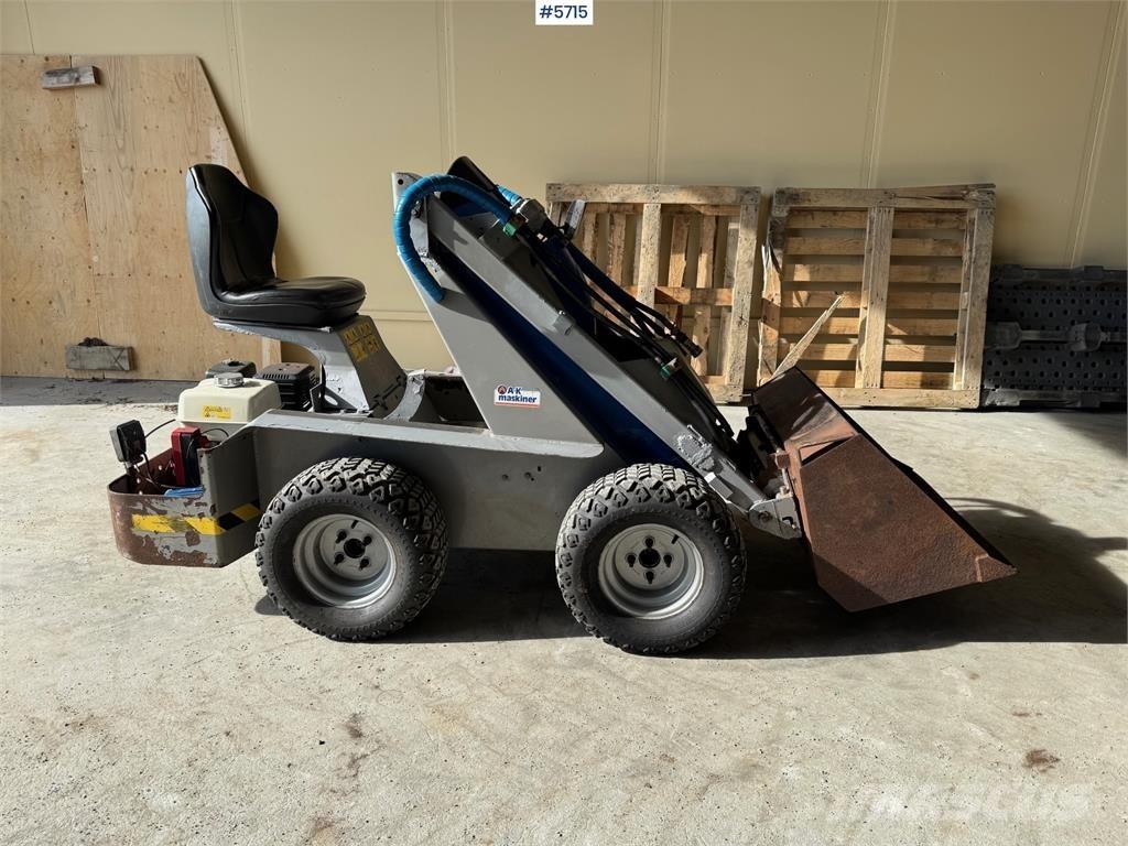 Multione F14B Viacúčelové nakladače