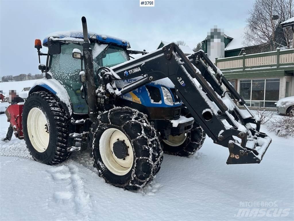 New Holland T6040 Traktory