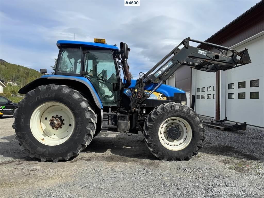 New Holland TM190 Traktory