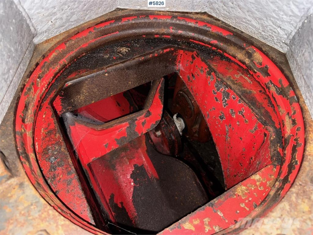 Nokka LR 4271 Snežné pluhy, predné snežné radlice