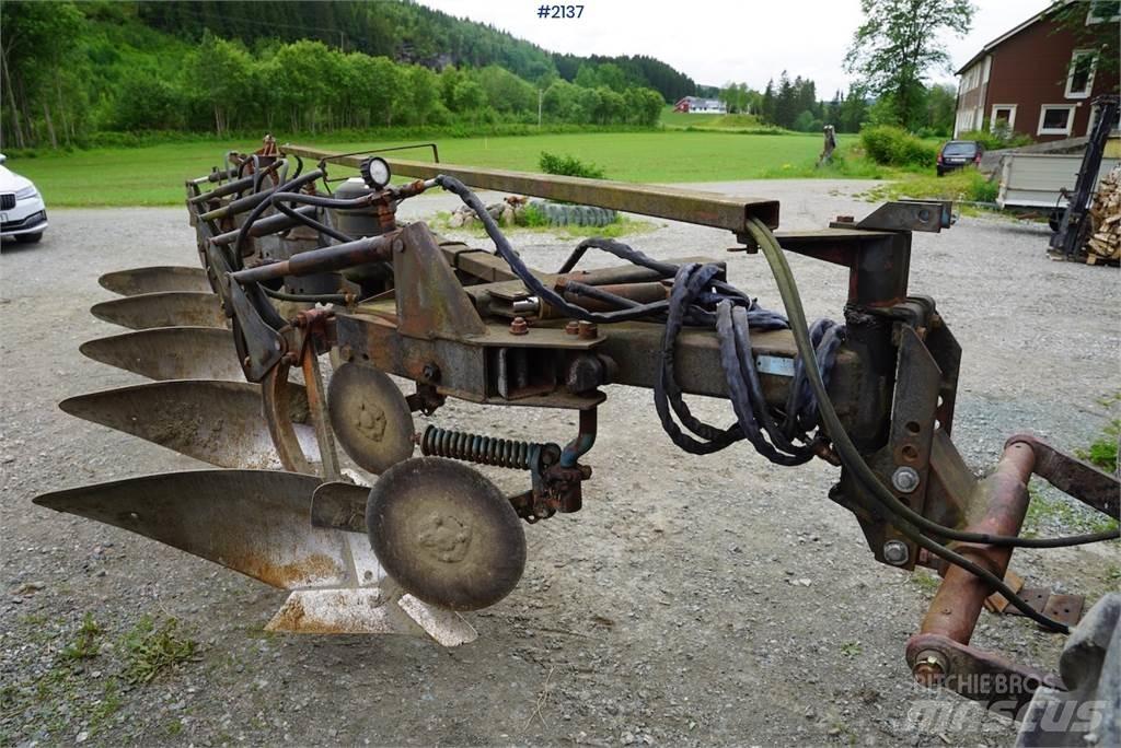 Överum C598L plog Ďalšie stroje na spracovanie pôdy a príslušenstvo