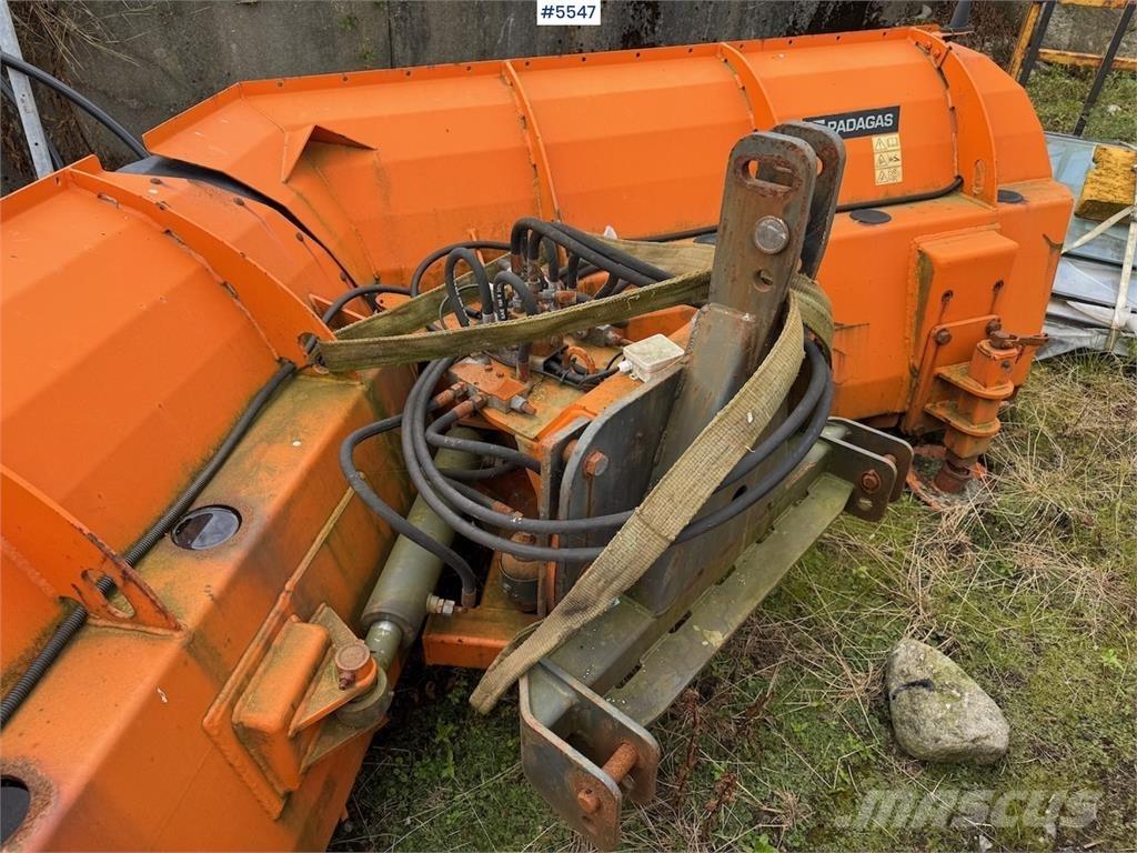 Padagas SSVL 37 Snežné pluhy, predné snežné radlice