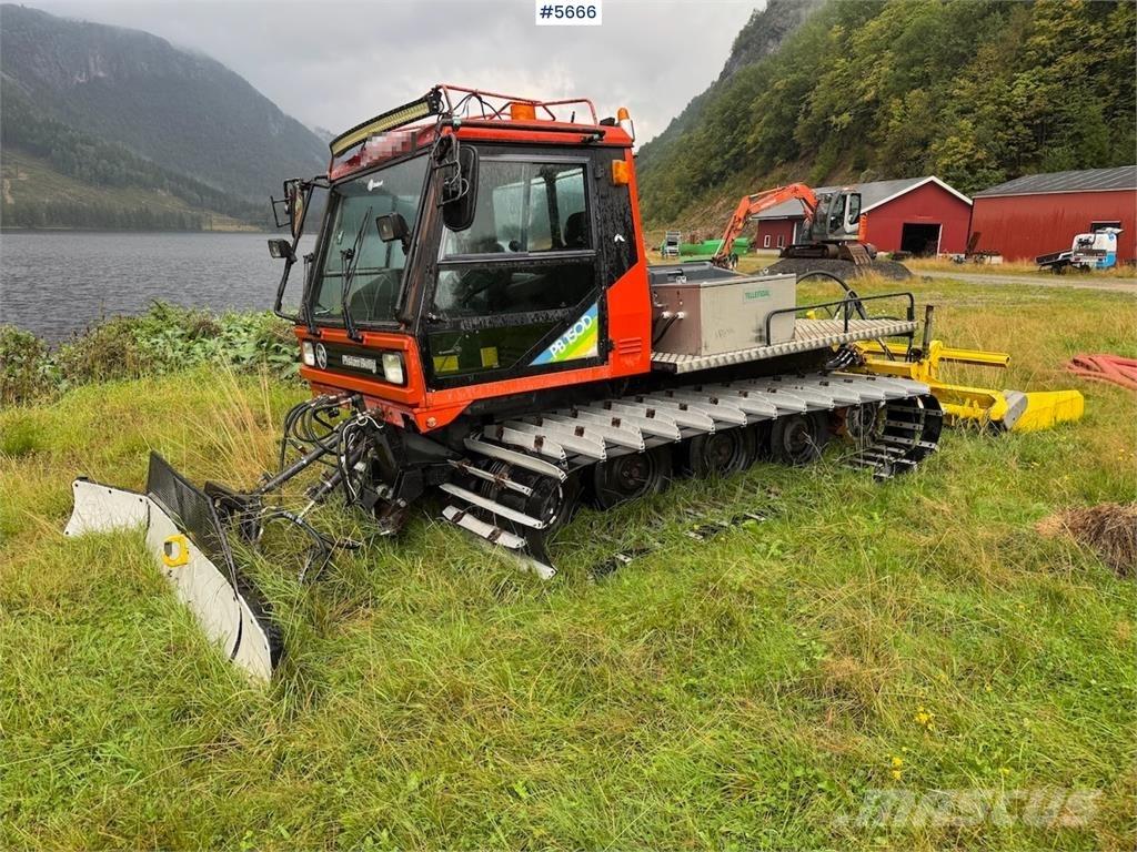  Pisten Bully 150D Snežné pluhy, predné snežné radlice