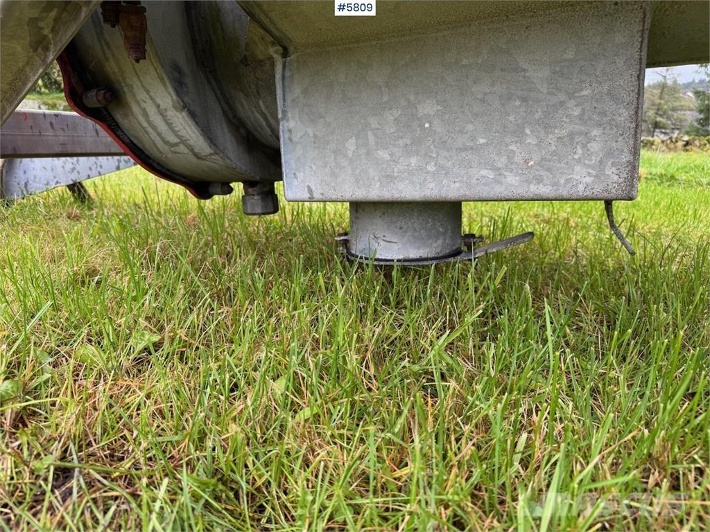 SAK Gjødselvogn Mechanické sejačky