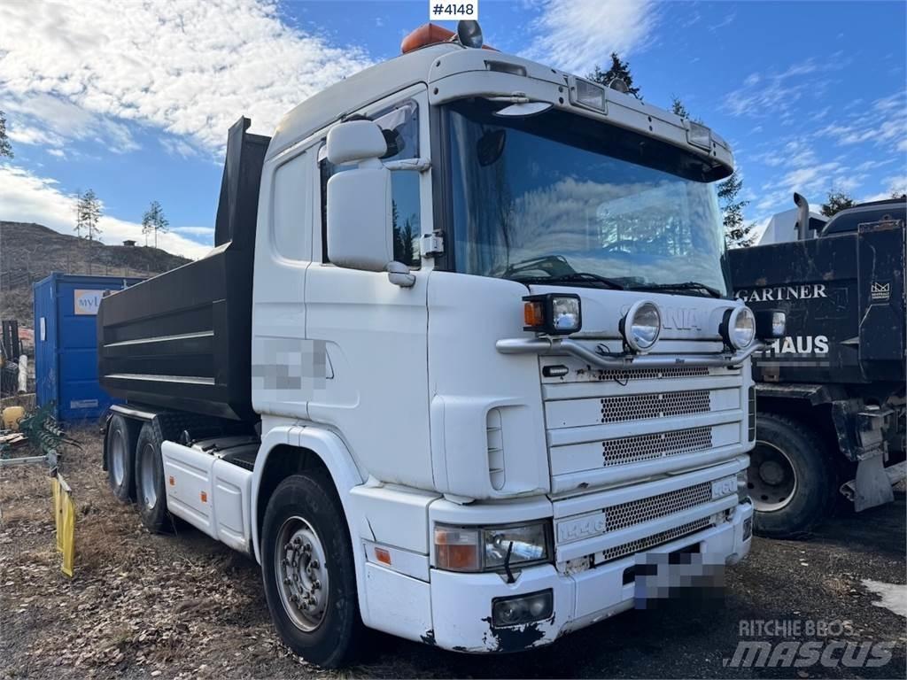 Scania 144G Skriňová nadstavba