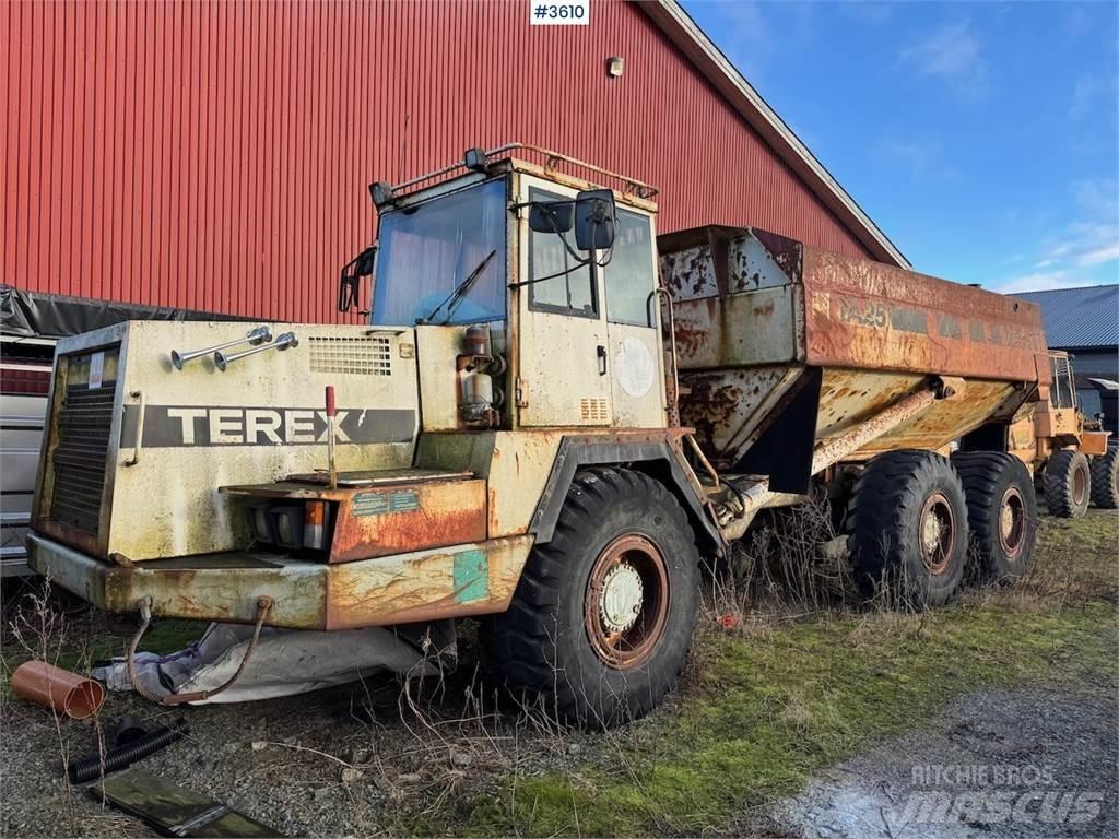 Terex TA25 Kolesové nakladače