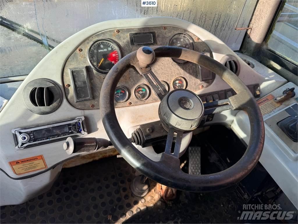 Terex TA25 Kolesové nakladače