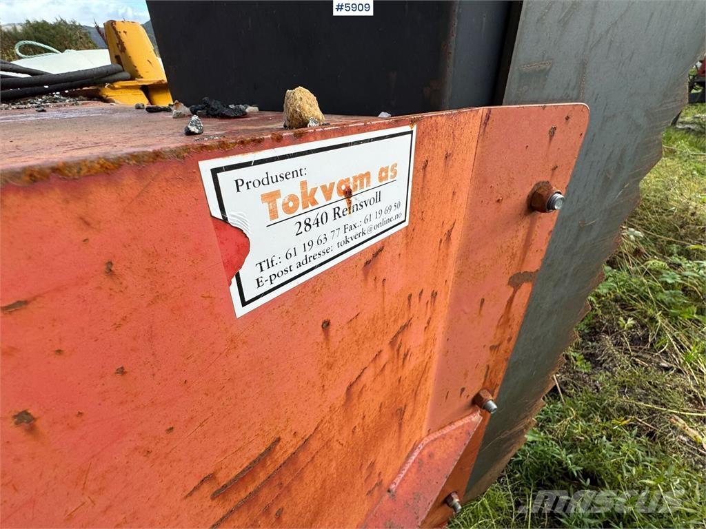 Tokvam 24GTHS Snežné pluhy, predné snežné radlice