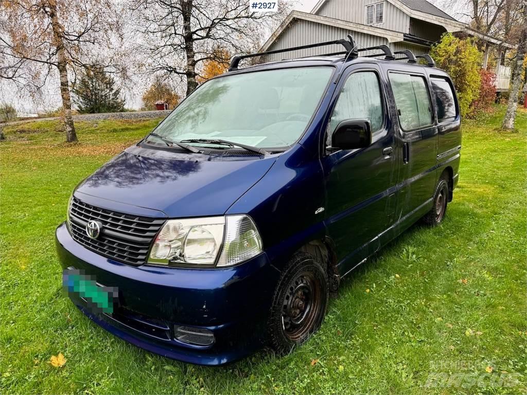 Toyota Hiace Iné