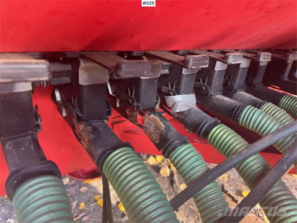 Tume P1350 Mechanické sejačky