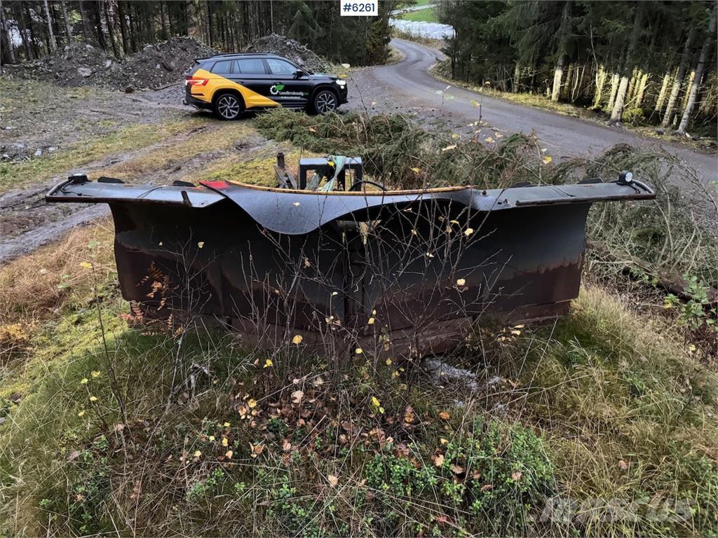 Uni-väg UV-320 Snežné pluhy, predné snežné radlice