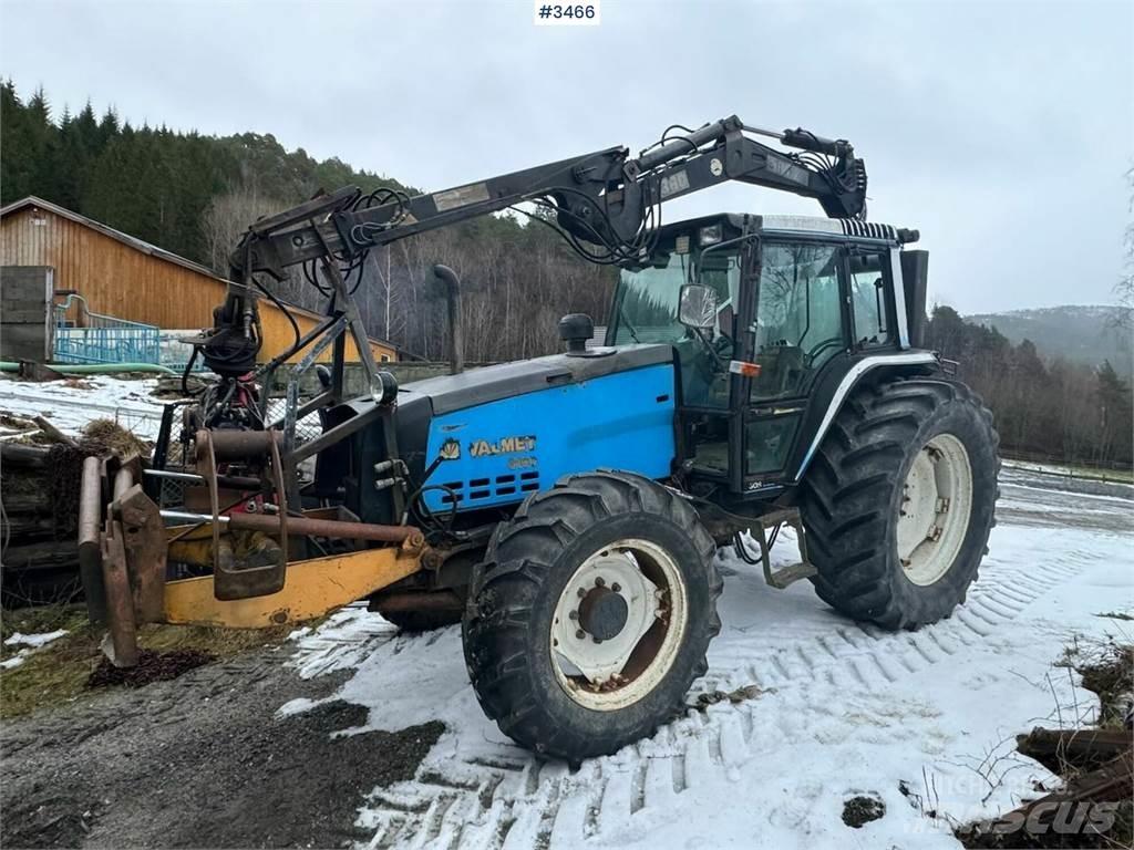 Valmet 8100 Traktory