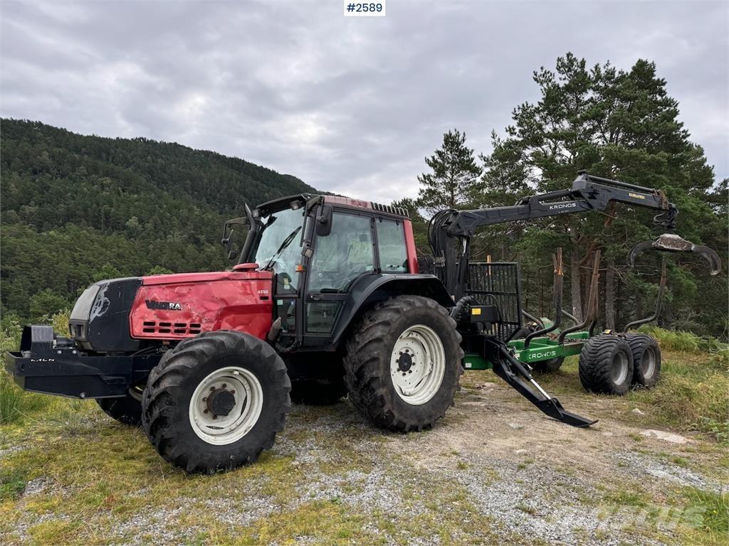Valtra 6550 Turbo Traktory