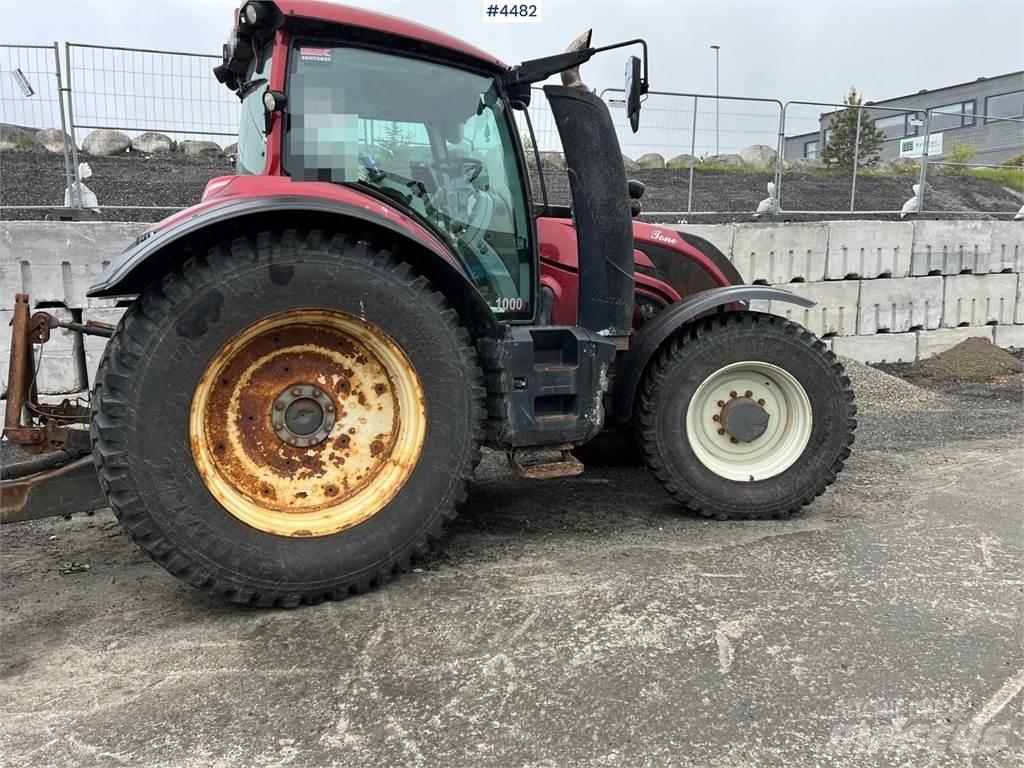 Valtra T234 Traktory