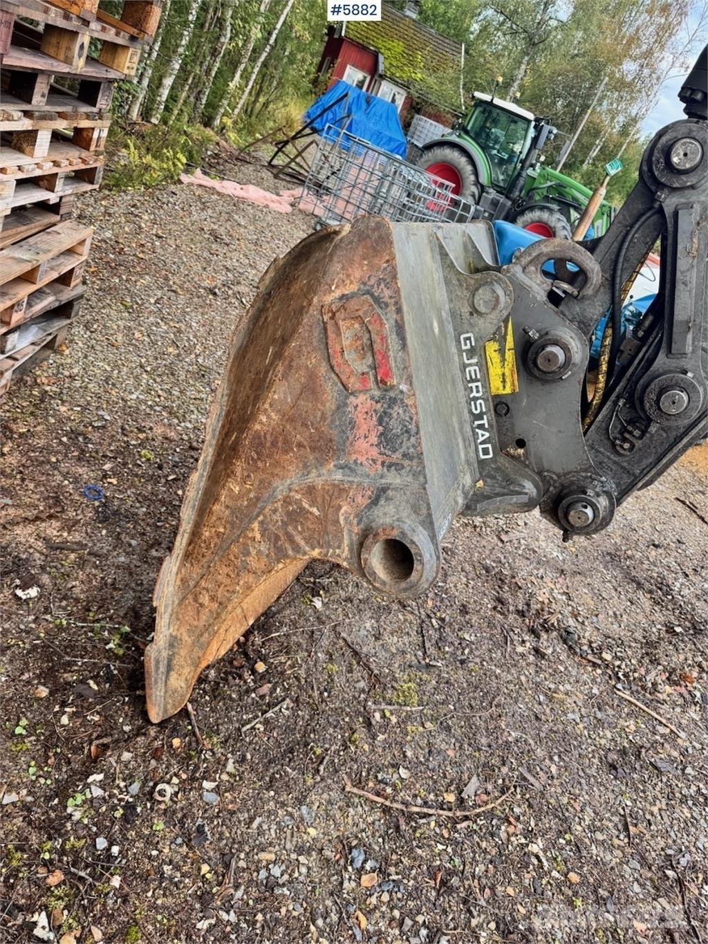 Volvo EC140DL Pásové rýpadlá
