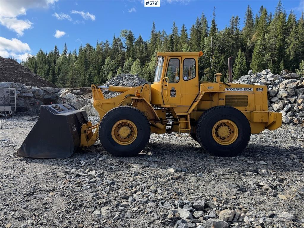 Volvo LM 1240 Kolesové nakladače