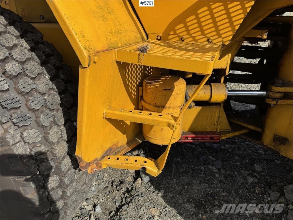 Volvo LM 1240 Kolesové nakladače