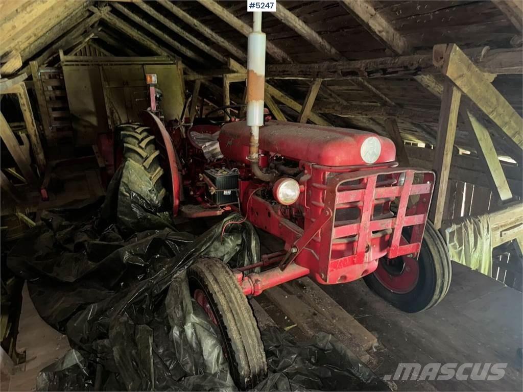 Volvo Terrier 425 Traktory